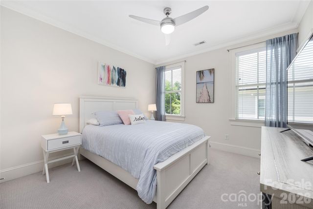 5422 Closeburn Road, Charlotte, NC 28210