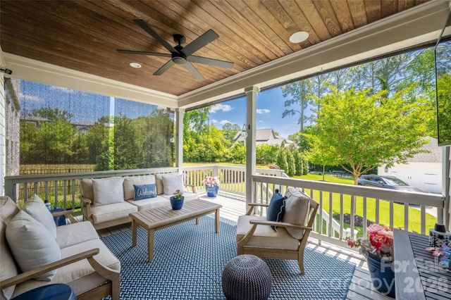 5422 Closeburn Road, Charlotte, NC 28210