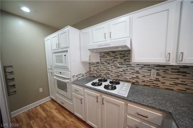 75 East Agate Avenue 301, Las Vegas, NV 89123