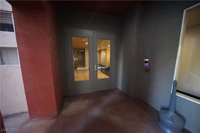 75 East Agate Avenue 301, Las Vegas, NV 89123