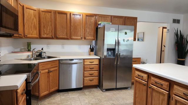 9500 Grayce Drive, Sturtevant, WI 53177