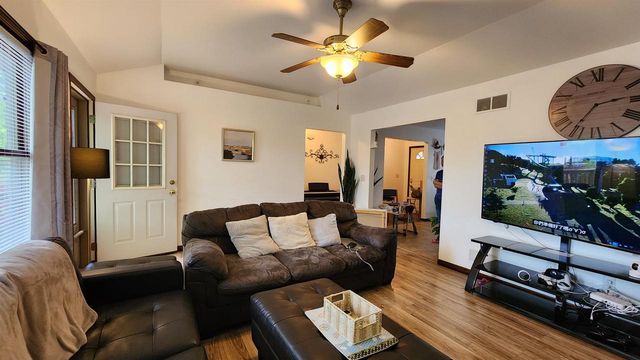 9500 Grayce Drive, Sturtevant, WI 53177