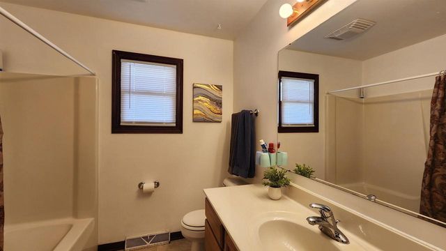9500 Grayce Drive, Sturtevant, WI 53177