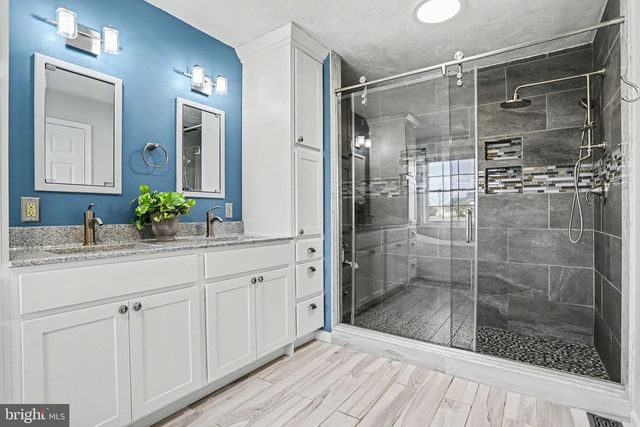 280 AMANDA, Littlestown, PA 17340