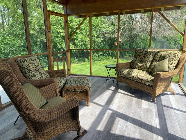 280 AMANDA, Littlestown, PA 17340