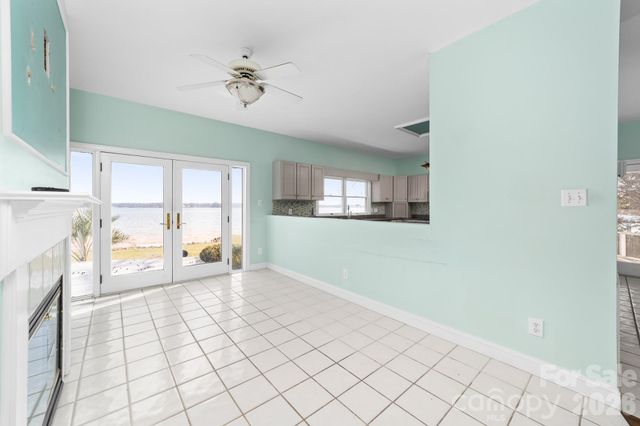 132 Clearwater Lane, Mooresville, NC 28117