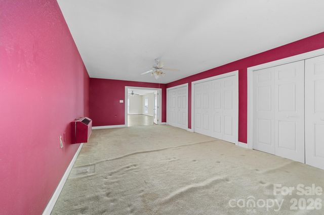 132 Clearwater Lane, Mooresville, NC 28117