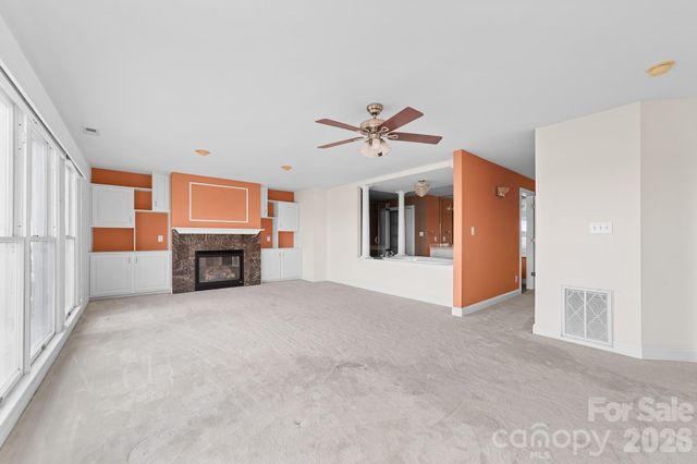 132 Clearwater Lane, Mooresville, NC 28117