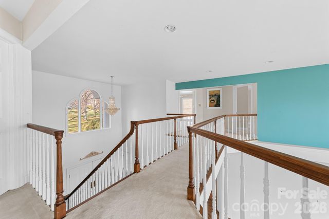 132 Clearwater Lane, Mooresville, NC 28117