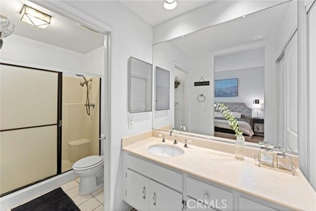 1340 Glenwood Road 28, Glendale, CA 91201