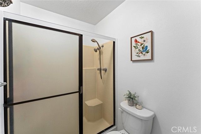 1340 Glenwood Road 28, Glendale, CA 91201