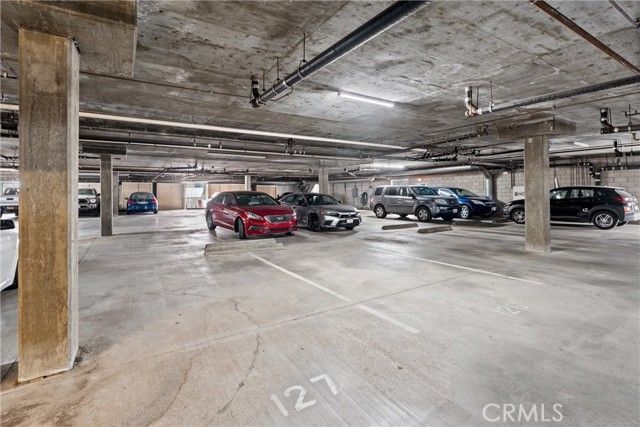 1340 Glenwood Road 28, Glendale, CA 91201