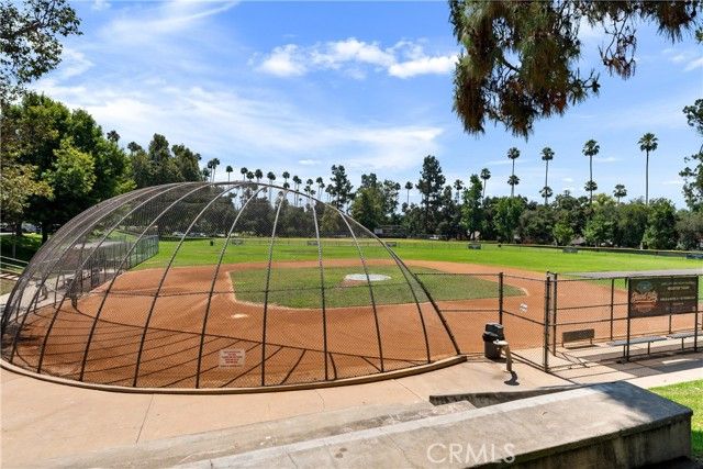 1340 Glenwood Road 28, Glendale, CA 91201