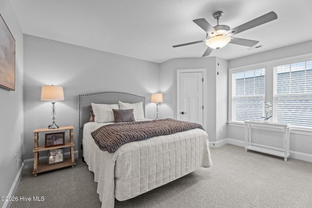33 Davidson Street, Clayton, NC 27527