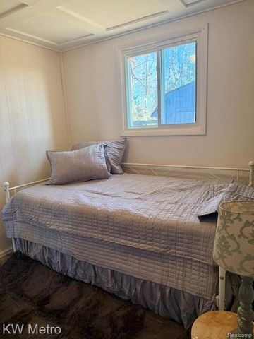 2346 Jimary Lane, Gladwin, MI 48624