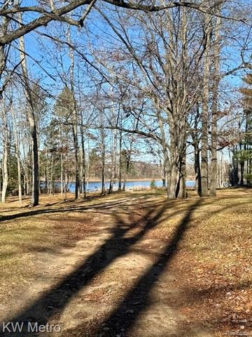 2346 Jimary Lane, Gladwin, MI 48624