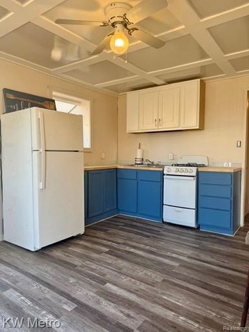 2346 Jimary Lane, Gladwin, MI 48624