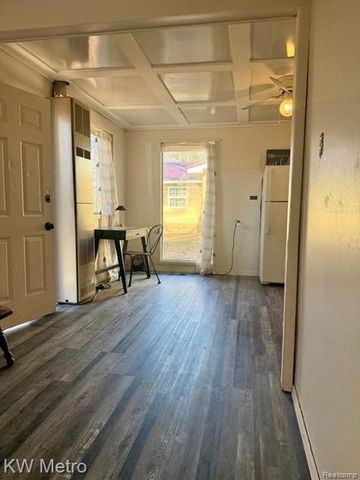 2346 Jimary Lane, Gladwin, MI 48624