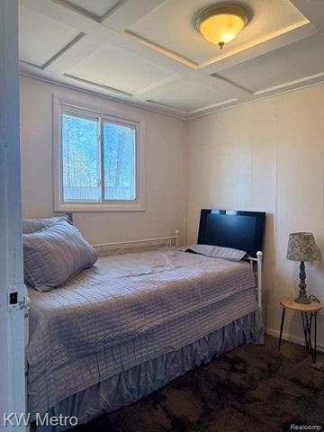 2346 Jimary Lane, Gladwin, MI 48624