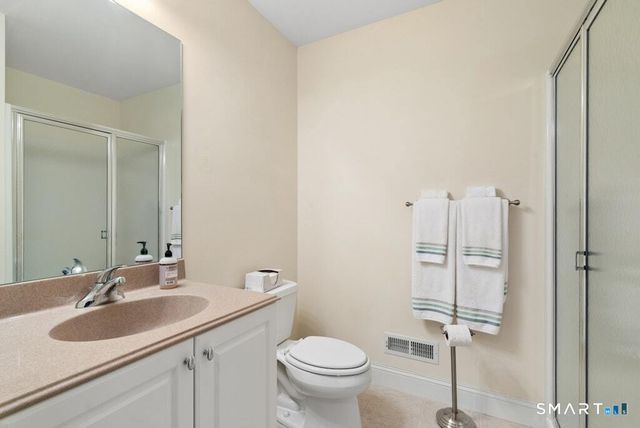 194 Eastwood Drive 194, Seymour, CT 06483