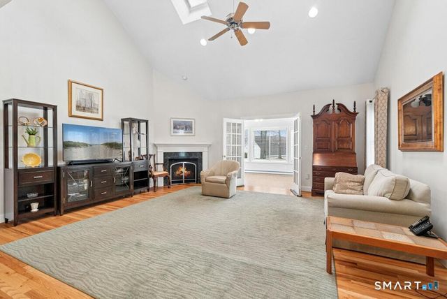 194 Eastwood Drive 194, Seymour, CT 06483