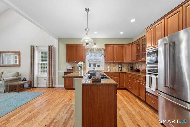 194 Eastwood Drive 194, Seymour, CT 06483