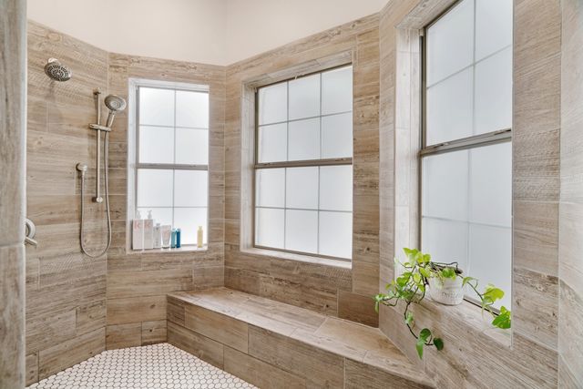 3760 Woodland Lane, Paris, TX 75462