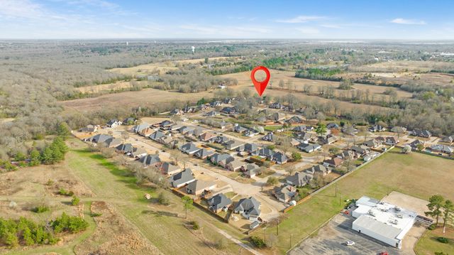 3760 Woodland Lane, Paris, TX 75462