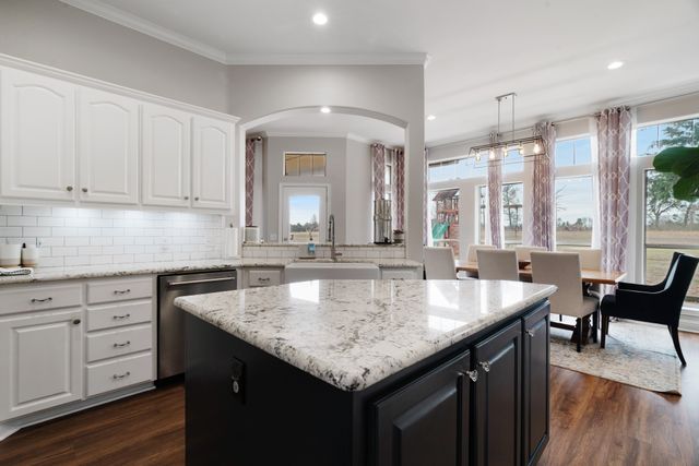 3760 Woodland Lane, Paris, TX 75462