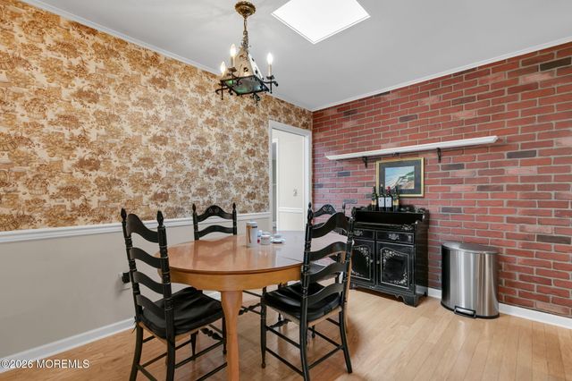 121 Townsend Drive, Middletown, NJ 07748