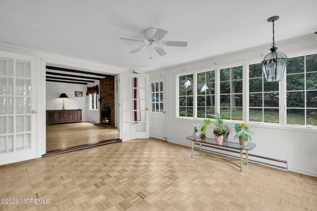 121 Townsend Drive, Middletown, NJ 07748