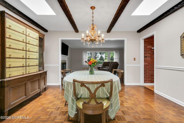 121 Townsend Drive, Middletown, NJ 07748