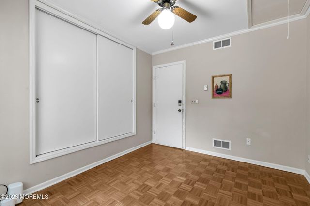 121 Townsend Drive, Middletown, NJ 07748
