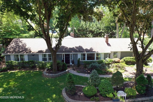 121 Townsend Drive, Middletown, NJ 07748