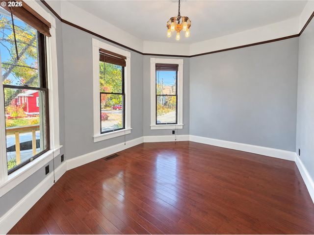 3110 Se 18TH Ave, Portland, OR 97202