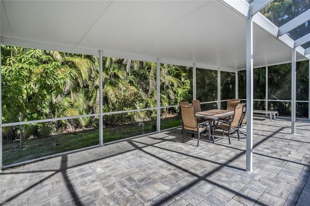 21684 Brixham Run LOOP, Estero, FL 33928