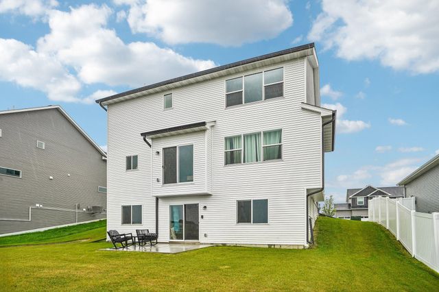 11624 5th Street NE, Hanover, MN 55341