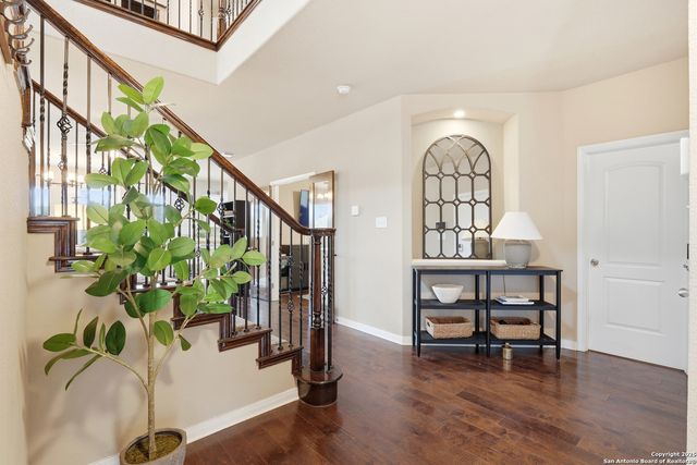 1318 CRESSWELL CV, San Antonio, TX 78258