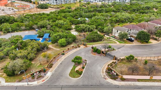 1318 CRESSWELL CV, San Antonio, TX 78258