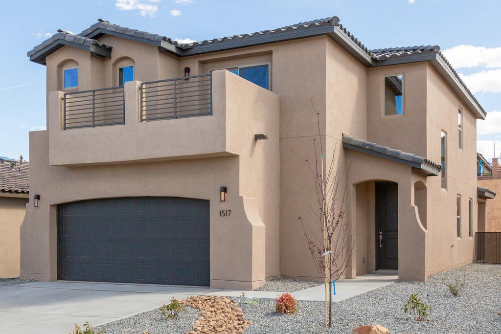 1517 Valle De Colores Street NW, Los Lunas, NM 87031