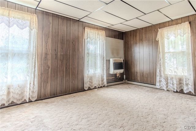 5 Church Street, Philadelphia, NY 13673