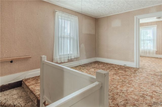 5 Church Street, Philadelphia, NY 13673