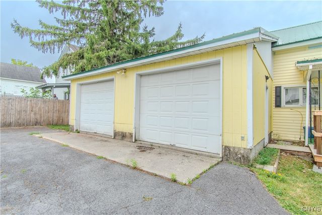 5 Church Street, Philadelphia, NY 13673