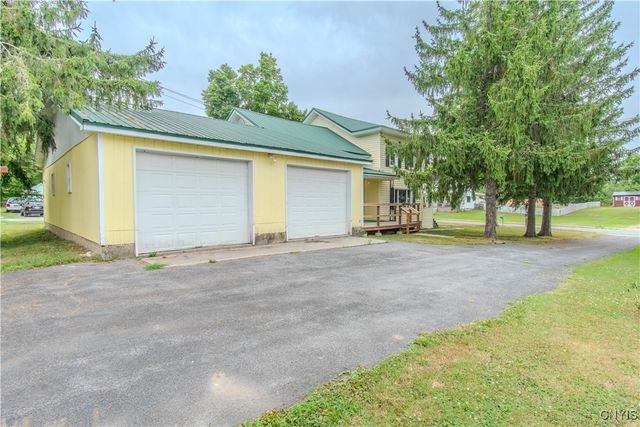 5 Church Street, Philadelphia, NY 13673