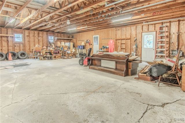 5 Church Street, Philadelphia, NY 13673