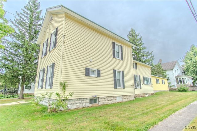 5 Church Street, Philadelphia, NY 13673