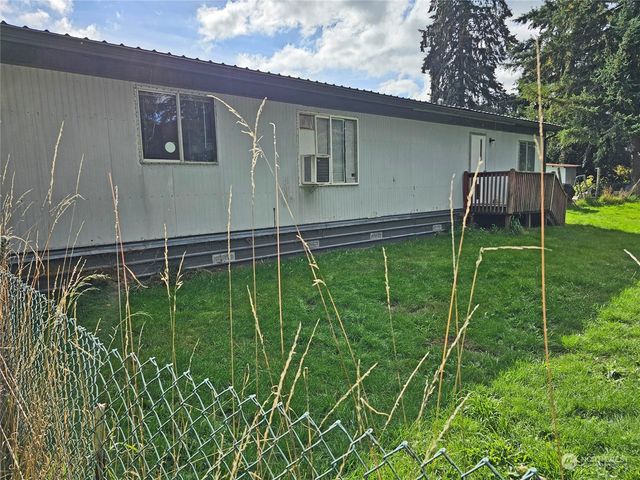 18125 Albany Street SW, Rochester, WA 98579