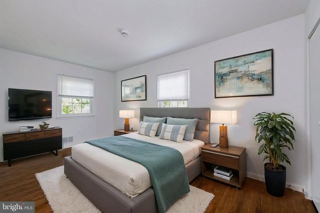 14668 CLOVERDALE RD, Woodbridge, VA 22193