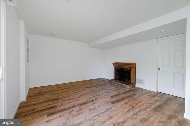 14668 CLOVERDALE RD, Woodbridge, VA 22193