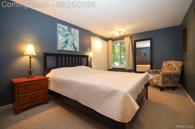 2926 Lansdowne Road, Waterford Charter Township, MI 48329